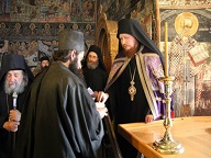Украинский архиепископ возглавил уникальное Богослужение на Афоне