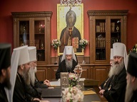 Звернення Священного Синоду Української Православної Церкви до архіпастирів, пастирів, чернецтва та вірян
