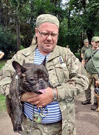 В зоне АТО Чупа спас из-под завалов 27 человек: псу вручили медаль «За верность Украине»
