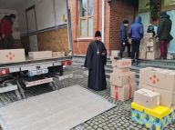 Более 600 подарков передала УПЦ в детдома Донбасса