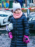 Можна я зайду додому?