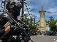 У католической церкви в Индонезии произошел теракт. Есть раненые