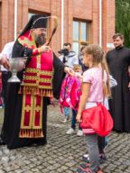 Около 800 "Рюкзачков милосердия"  подарила церковь многодетным семьям (+ВИДЕО)