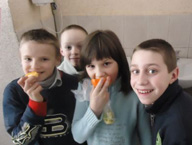 У Бориславській парафії Покрова Богородиці УПЦ відбулося святкове богослужіння з молитвою за учнів та вихованців спецшколи-інтернату ДЦП