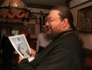 «Языческие» колядки в православном храме: как относиться? Отвечает регент