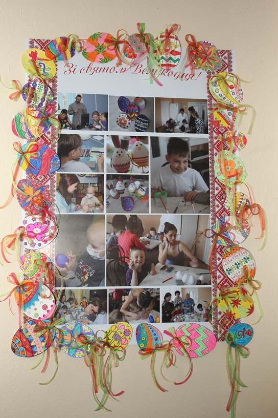 Со праздником Пасхи детей из столичных клиник и детских домов области поздравили волонтеры!
