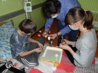 Как спастись от пустоты, или Цена детской улыбки