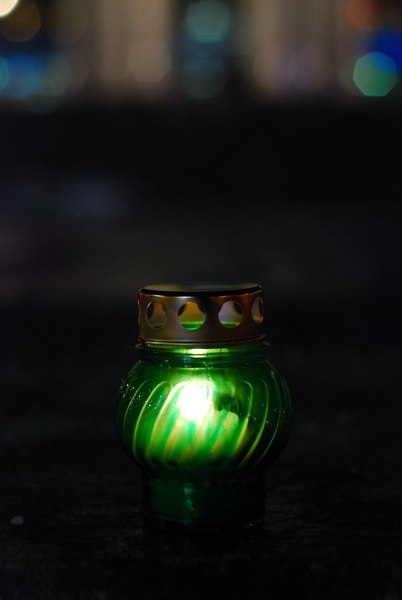Свечная акция на Майдане 15.02.12 г. (7)